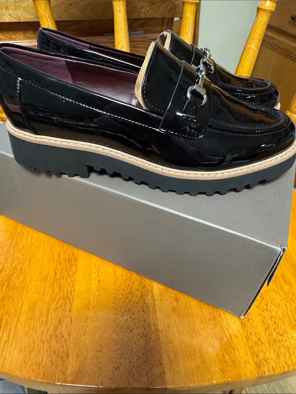 Franco Sarto NWB BLACK 7W Patent Leather Lug-Sole silver hardware Loafers